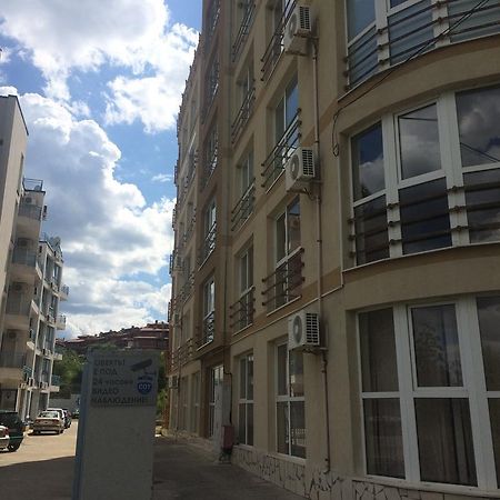 Sunrise Apartment Baltjik Exteriör bild